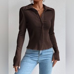 Textured Single Breasted Split Cuff Tee